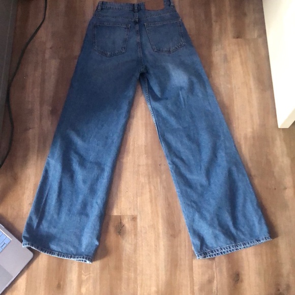 Divided H&M jeans. - Picture 2 of 6